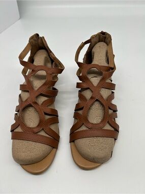 DexFlex Comfort Women's Brown Strappy Gladiator Sandals size 11